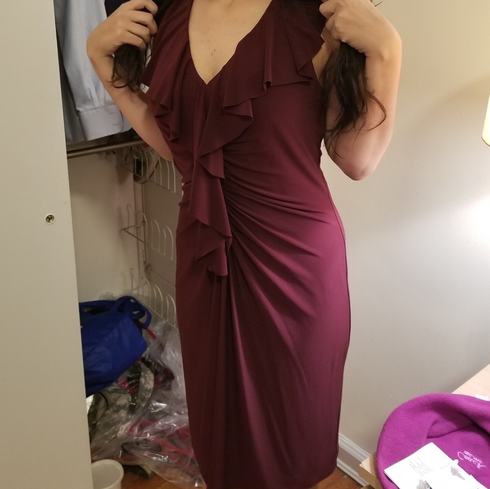 Sexy Ralph Lauren dress that flatters your waist